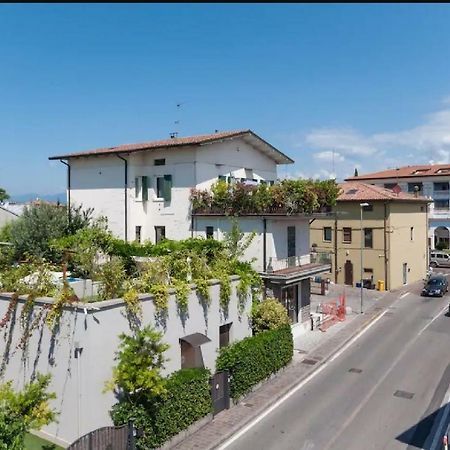 Terme Al Lago - Stanza Privata In Loft Sirmione Zewnętrze zdjęcie