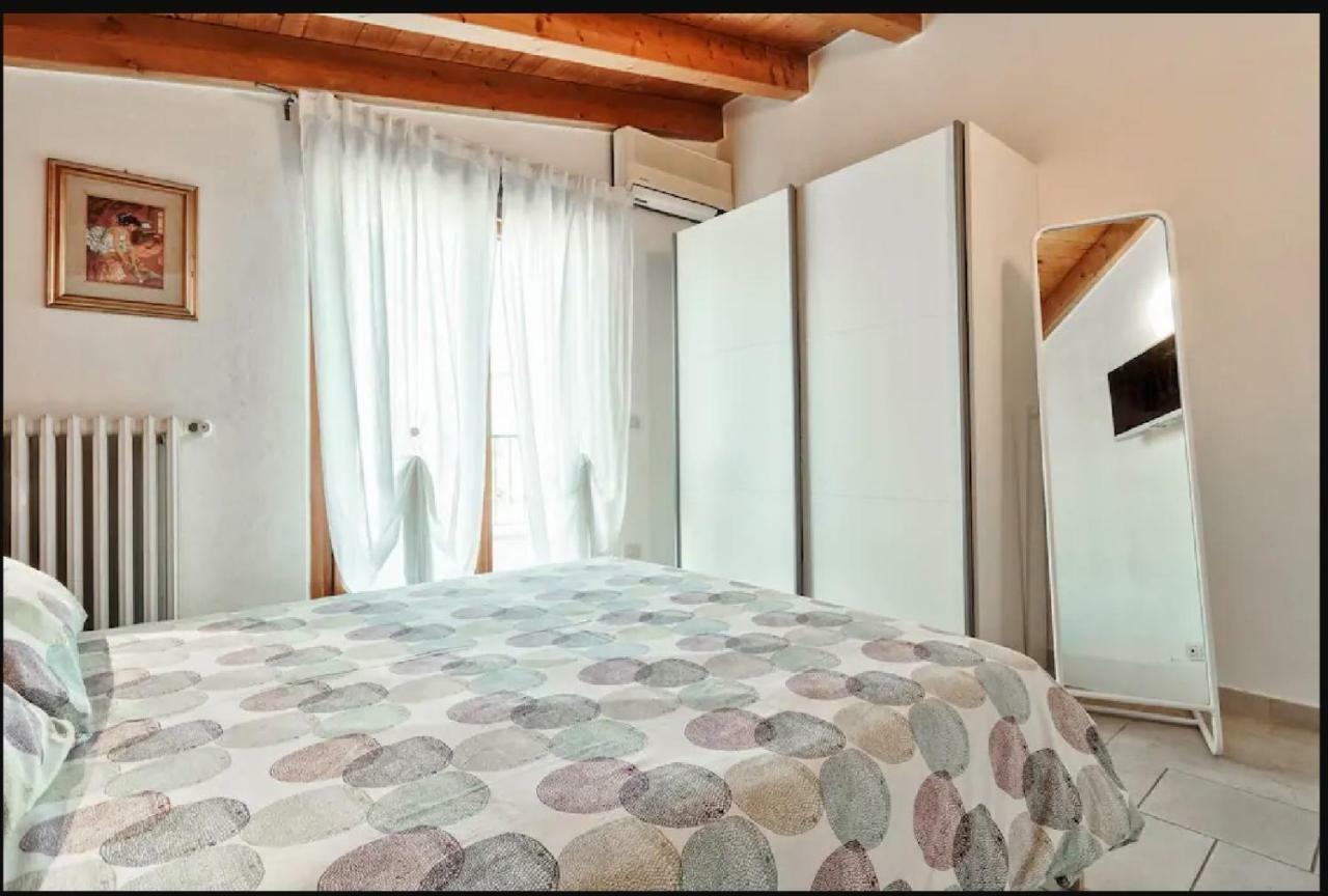 Terme Al Lago - Stanza Privata In Loft Sirmione Zewnętrze zdjęcie